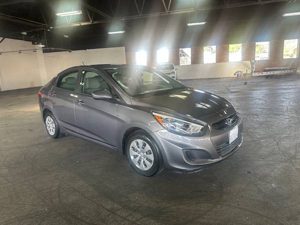 2017 Hyundai Accent con título limpio, funciona excelente, ¡FINANCIAMIENTO INTERNO! - $8,99963618408210819120