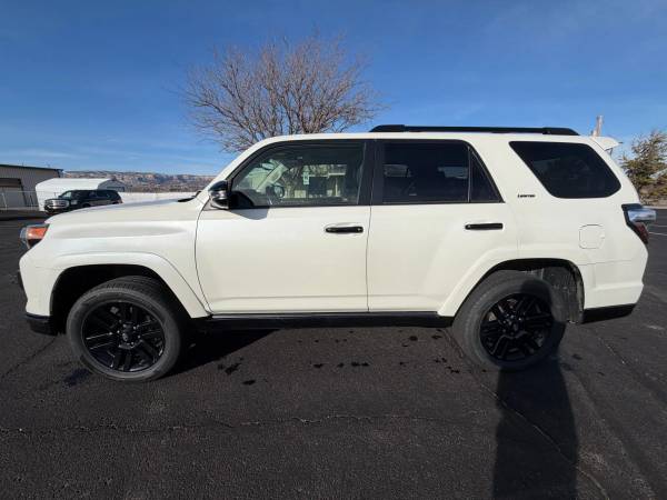 2020 Toyota 4Runner - Financing Available! 1