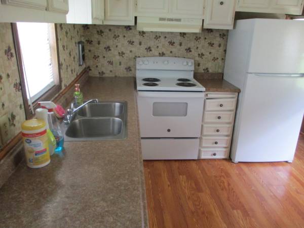 $950 / 2br - 2 Bed 1 Bath (Reidsville N.C.)64027442615939122
