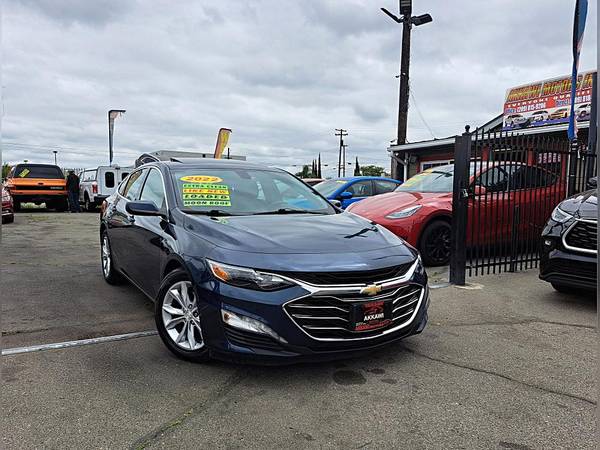 1 2022 Chevrolet Malibu 4dr Sdn LT 1