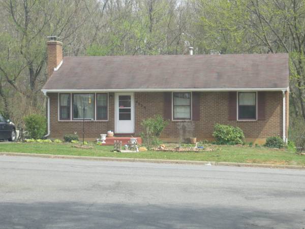 FOUR BEDROOM HOUSE FOR RENT 1