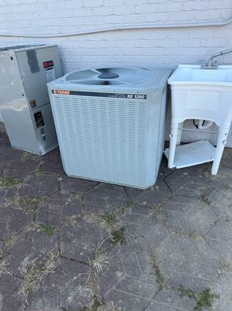 TRANE HVAC Complete Unit 1
