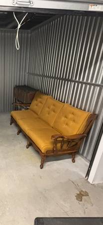 Mid century couch 1