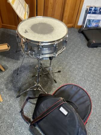 SNAR DRUM SET COMPLEAT 1