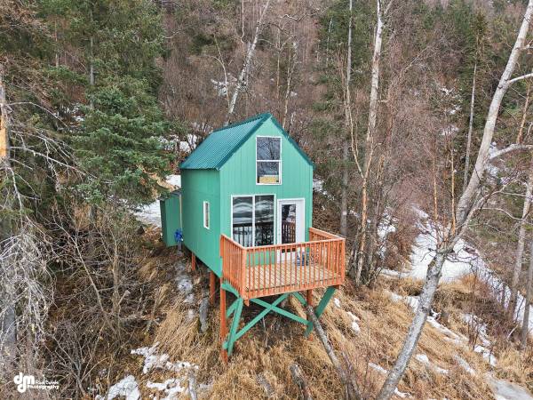 $105,000 / 336 Sq Ft - 1 br -  Recreational Cabin 1