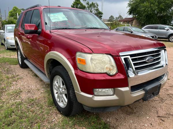 2010 Ford Explorer - $1,500 (Spring)63622151175553121