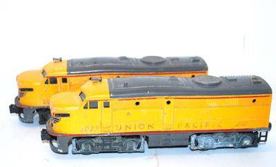 Lionel Union Pacific #2023 A+B - Locomotive and Dummy Car