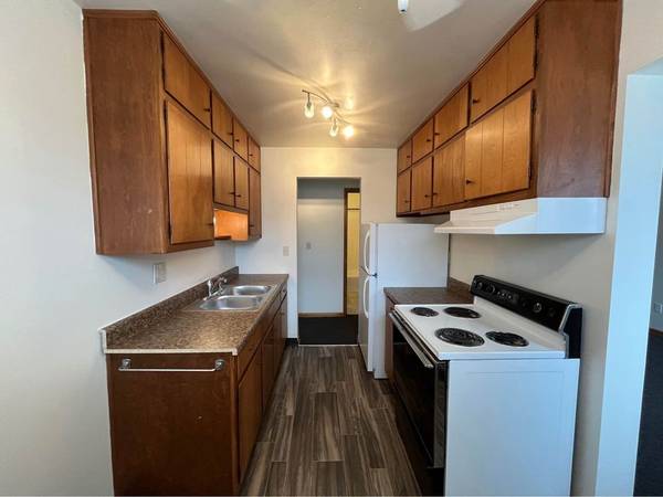 $1,125 / 2 habitaciones - 900 pies² - 2 habitaciones cerca de Lake Phalen! (St Paul)63868697481731120