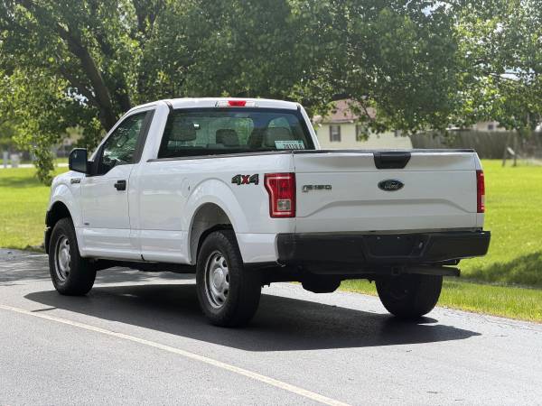 2017 Ford F150 Regular Cab - Photo 4