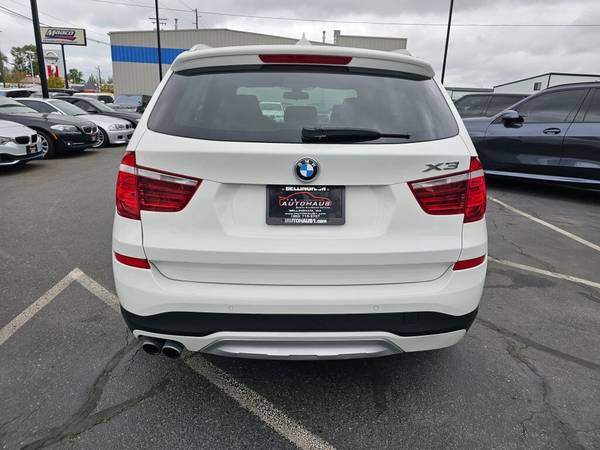 2015 BMW X3 xDrive28i - $14,850 (Lujo de segunda mano)63472440303361123