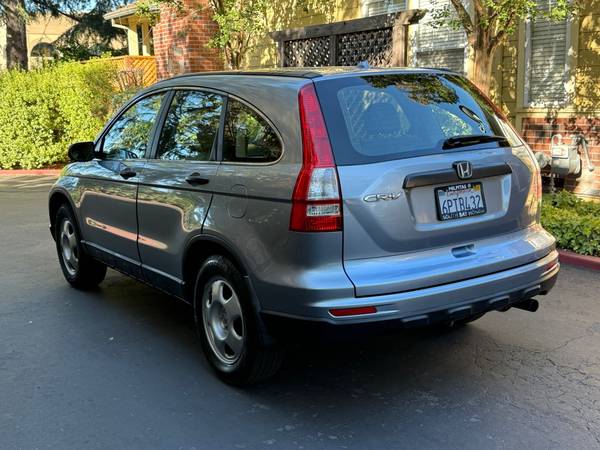 2011 HONDA CR-V LX (ONLY ONE OWNER) 77K MILES - $10,995 (los gatos)63624225771905123