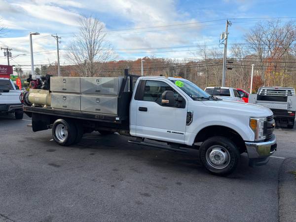 2017 Ford Super Duty F-350 - Photo 5