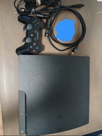 Playstation 3 console - PS3 Slim 1
