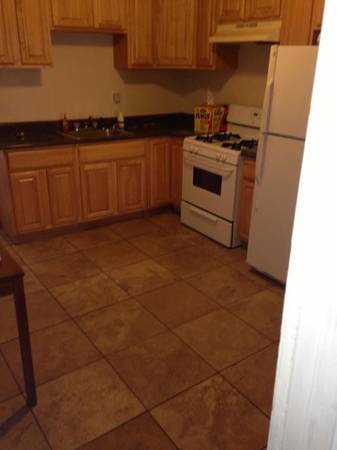 $600 / 1br - Room for rent in West Baltimore (Baltimore city)63694872524545123