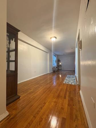 $289 / 1br - ¡EN VENTA!... ESTUDIO AMPLIO CON NICHO CERCA DE TODOS LOS TRANSPORTES! (WOODSIDE, SUNNYSIDE, ELMHURST, CIUDAD DE LONG ISLAND)63912048615554120