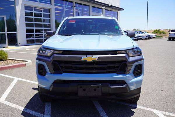 2025 Chevrolet Colorado 4WD - Photo 7