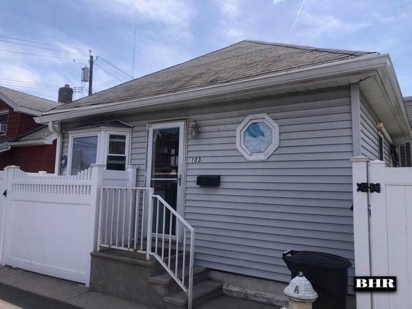 $555,000 / 2br - 900ft2 - 103 Abbey Ct (Gerritsen Beach)63816625574275120