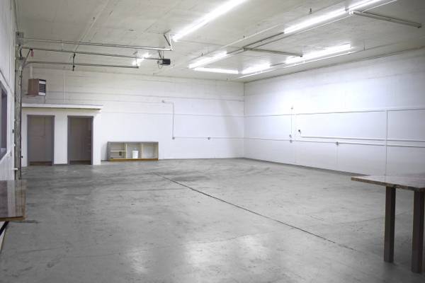 $2,395 / 3570ft2 - Warehouse Shop with Offices Excellent Location in West Eugene (11th & Bertelsen Eugene  OR 126 / Beltline)63747357426433122