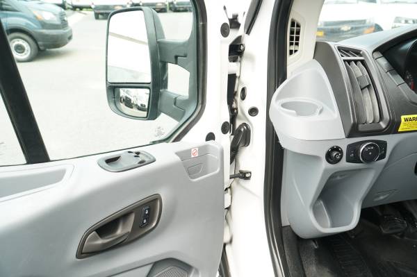 2019 Ford TRANSIT 350 HD - Photo 4