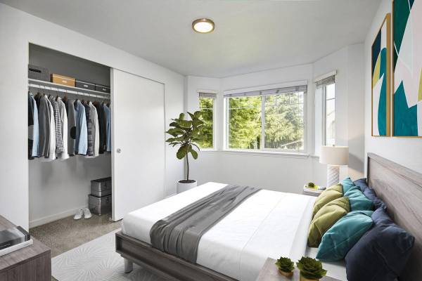 $1,722 / 2br - 912ft2 - EV Charging Stations, Playground, Vaulted Ceilings63850637929089122