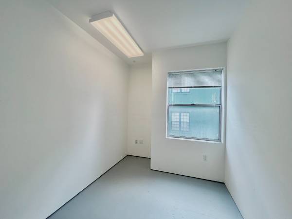 $510 Affordable Studio for Makers (mission district)63695896495745122