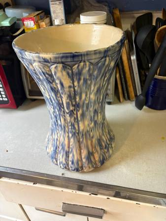 Umbrella stand 1
