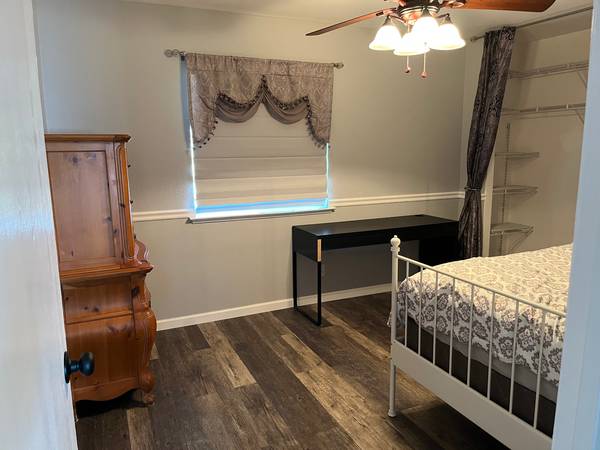 $1,100 Furnished Bedroom in a home for Rent (hollister)63858055322369122