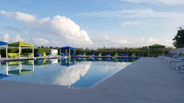 $3,473 / 2br - 840ft2 - Lease Now for Credit of Adim and App fee, move in by 9/15 $3000 credit63923416928771121