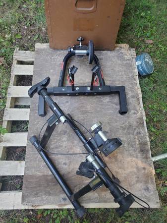 2 Bike Training Stands 1