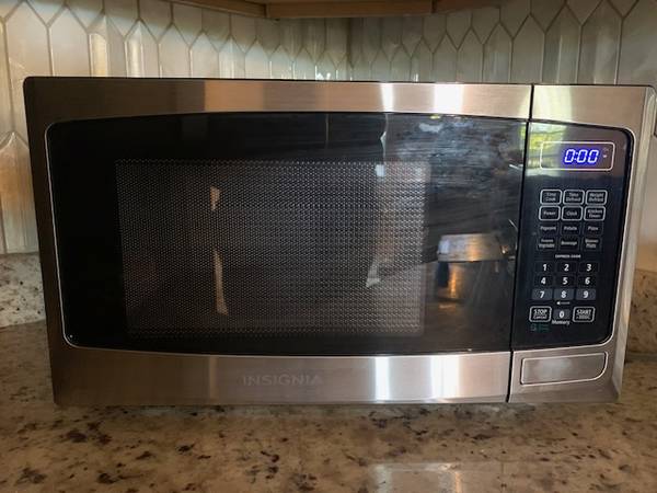 Microwave, 1 Year Old 1