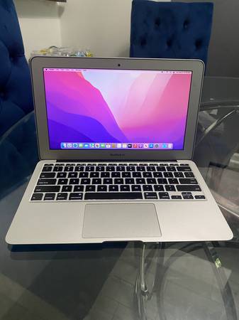 MacBook Air (11-inch, Early 2015) ジャンク s-l400.jpg