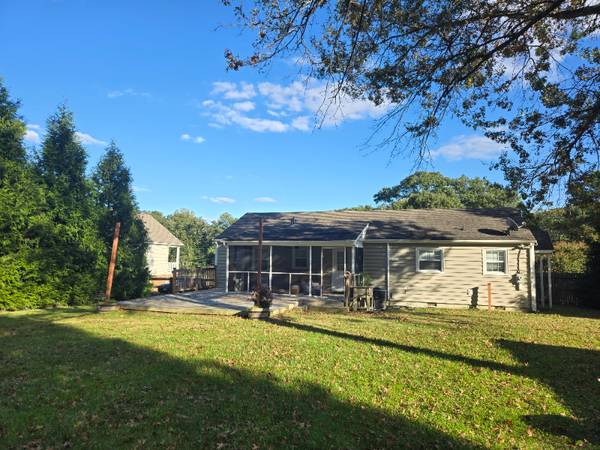 $2250.00 / 3br - 1152ft2 - Charming 3 Bed, 2 Bath Single Family Home in Glen Allen - $2250/mo64027112098690122