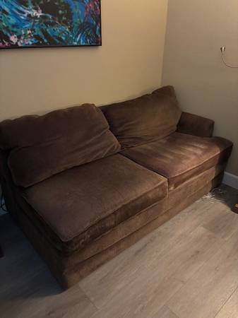 High Quality Couch section for sale 1