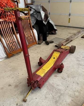 Floor jack heavy duty 1