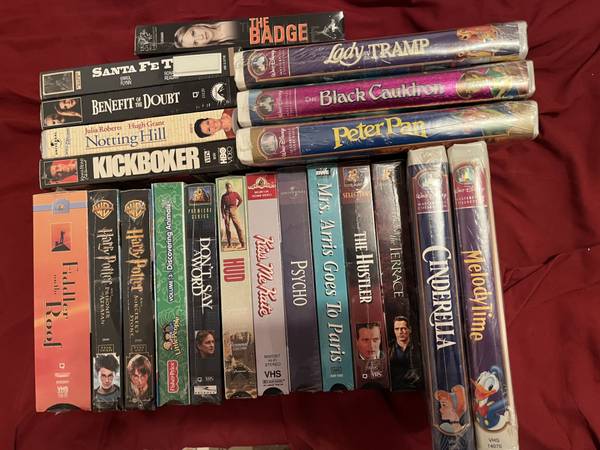 (21) Sealed VHS tapes movies HARRY POTTER *Disney 1
