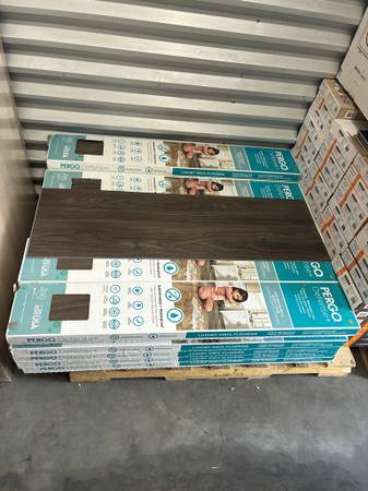 Pergo Dark Chocolate Walnut 20MIL Click Lock Waterproof Vinyl Flooring 1