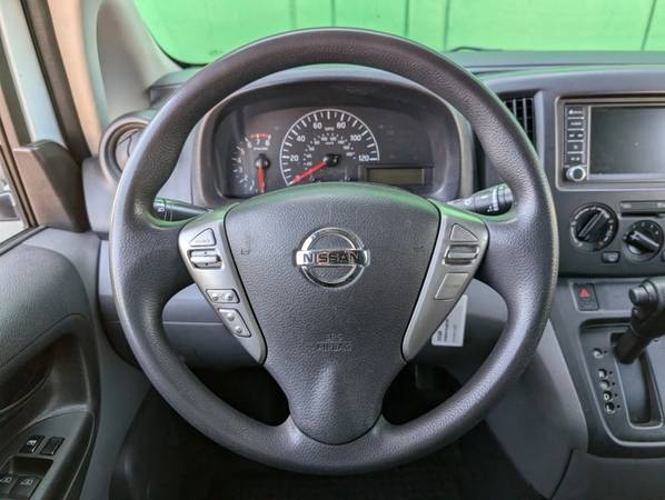 2020 Nissan NV200 - Photo 12