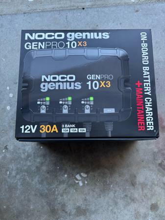 NOCO Genius Battery Charger 10x3 1