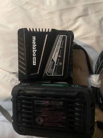 Metabo 18v battery powered Nail Gun 1