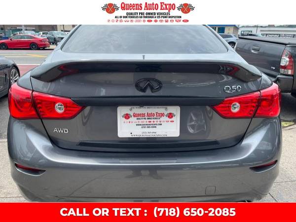 Look What Just Came In! A 2017 INFINITI Q50 with only 11,296 -brooklyn - $18,995 (Woodside)63654720709251124