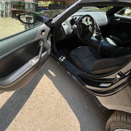 2007 Pontiac Solstice - $8,000 (San Fernando Valley)63476647983361123
