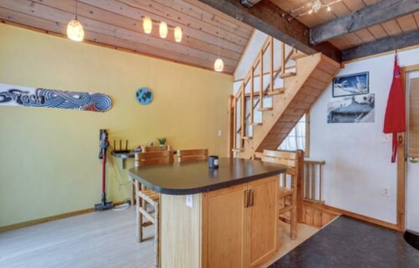 $2,200 / 2br - 1100ft2 - Snoqualmie Pass Chalet (Conifer/Snoqualmie Pass)63944823214339123