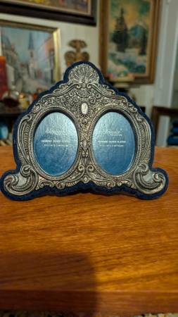 Vintage Silver Plated Photo Frame 1