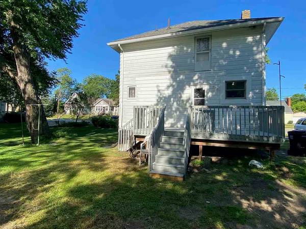 $700 / 3br - 1096ft2 - Room for rent (Jackson)63952521844354121