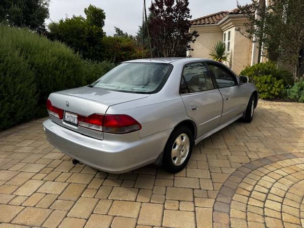 2002 Honda Accord EX-VL with low mileage/clean - $3,300 (Fallbrook)63618392719363121