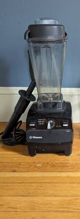 Vitamix 6300 blender & Recipes book 1