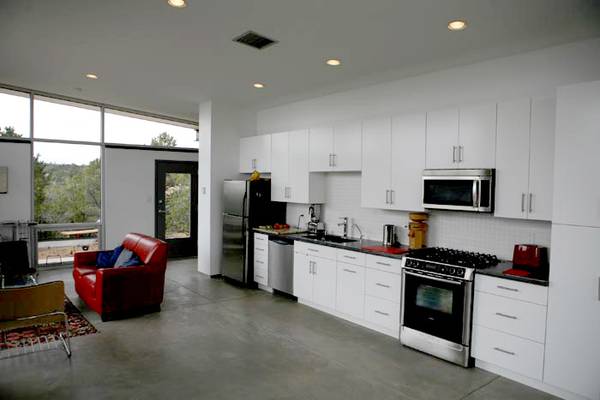 $230 / 2br - 1250ft2 - Renting my furnished HOME for short term vacation rental (Santa Fe)63806170621185124
