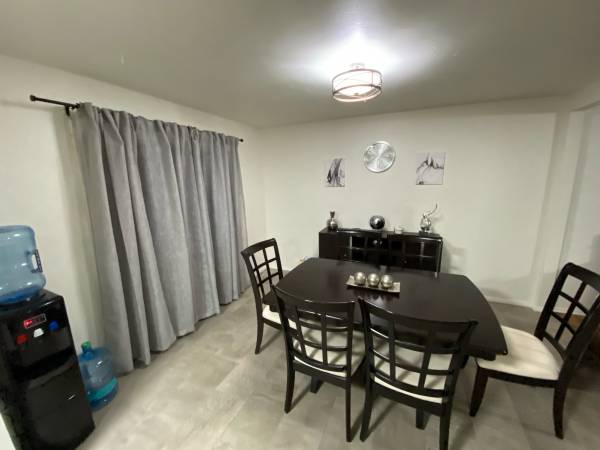 $740 / 4br - Casita, Large Bedroom, and Bedroom in Tempe! (Tempe)64024988603266124