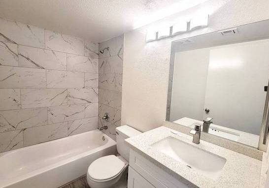 $650 / 2br - 🛁 Ensuite ✧ Fresh ✧ Calm 🌿63661058104067121