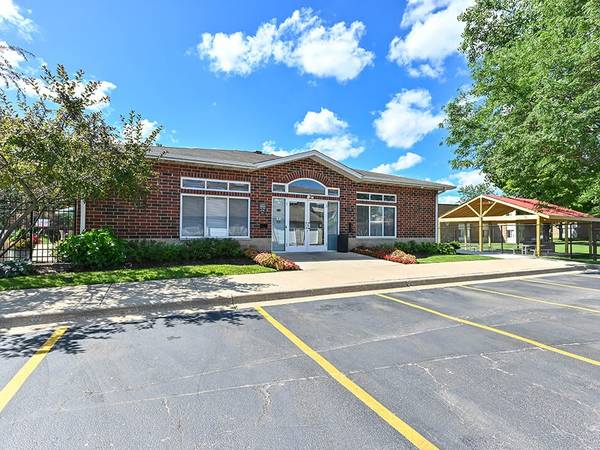 $1,370 / 1 hab. - 690 pies² - Un hogar del que puedes sentirte orgulloso (Waukegan, IL 60087)63846716518529121